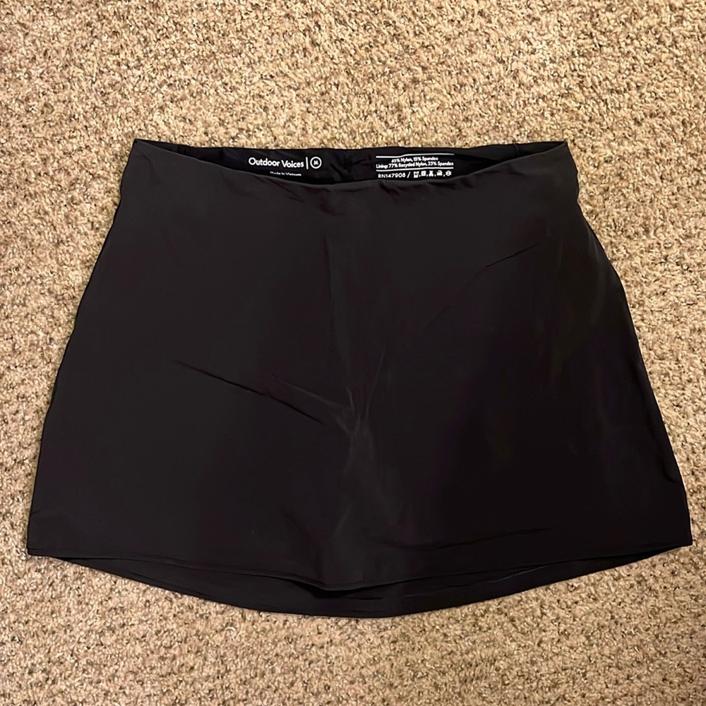 OV OUTDOOR VOICES ATHLETIC MINI SKIRT SKIRT WITH SHIRTS AND POCKETS WORKOUT
